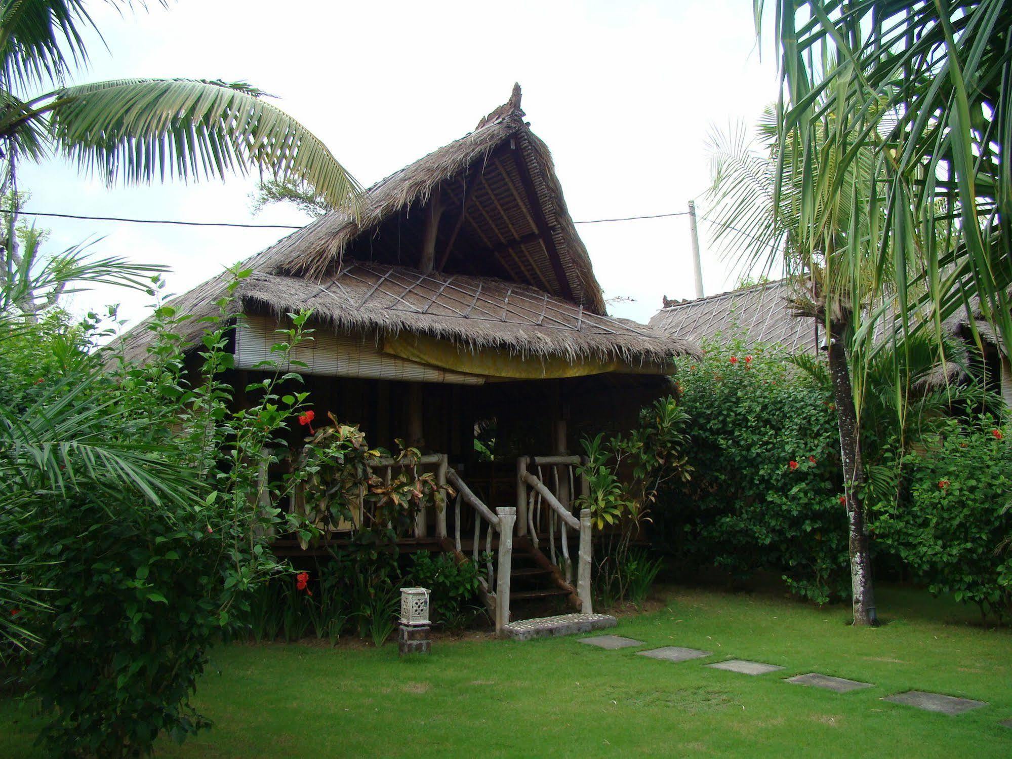 Flower Bud Bungalow Pecatu  Bagian luar foto