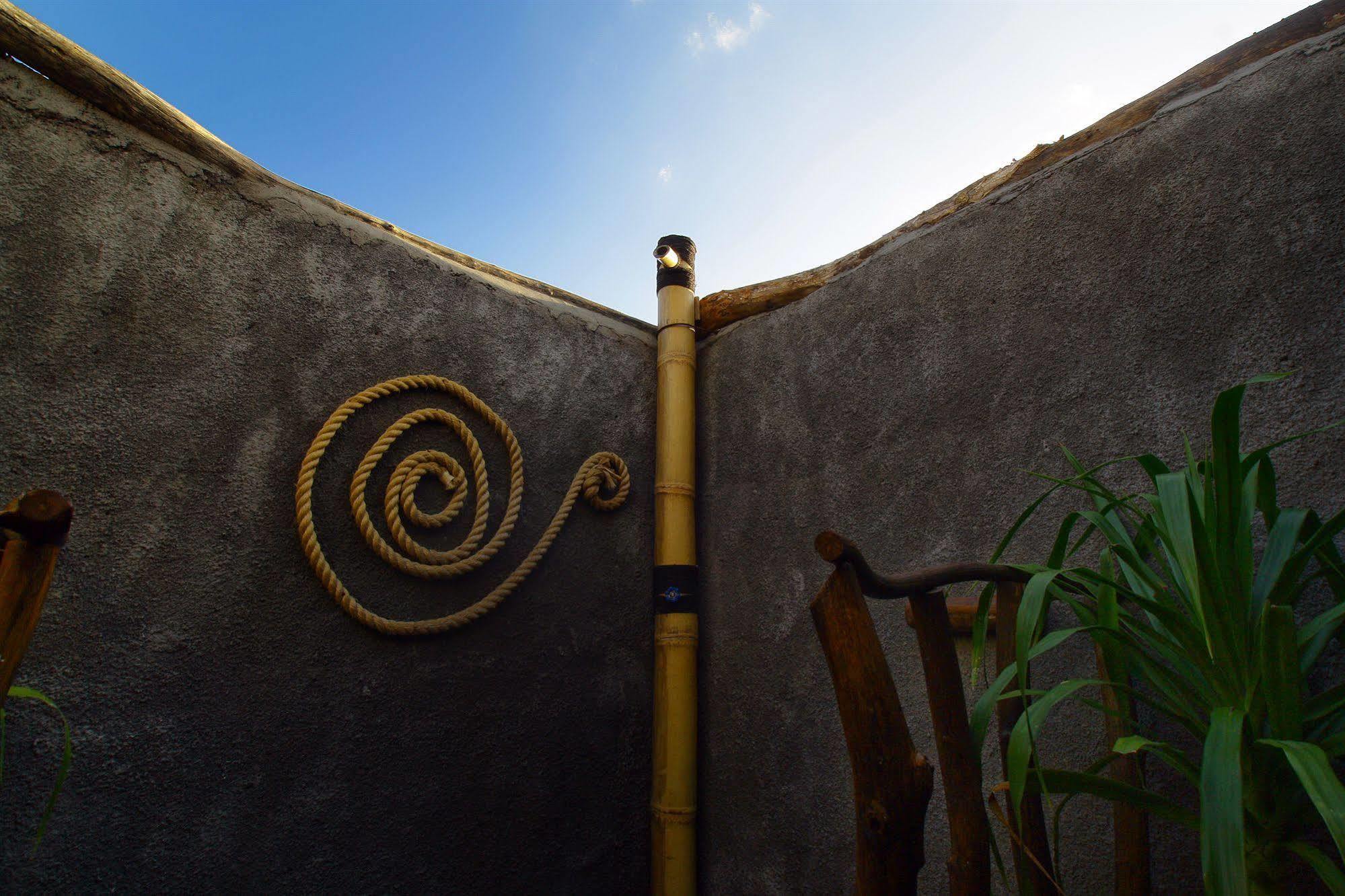 Flower Bud Bungalow Pecatu  Bagian luar foto